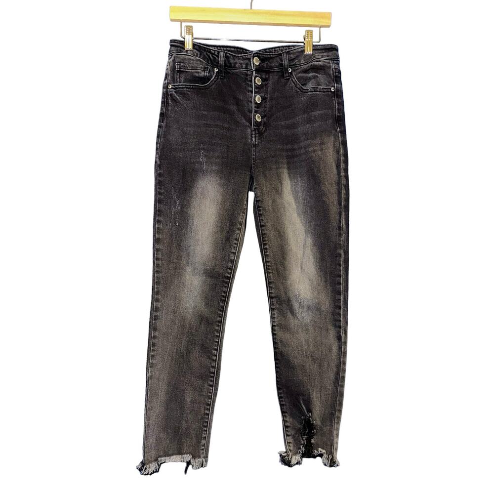Stylish Black Distressed Women Jeans
